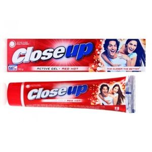 Close Up Red Hot Toothpaste 150g