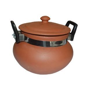 [361577] Clay Daal Handi Flat With Handle