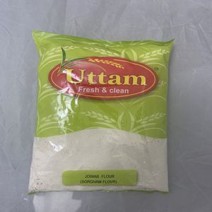 [20803] Uttam Jawar Flour 900g